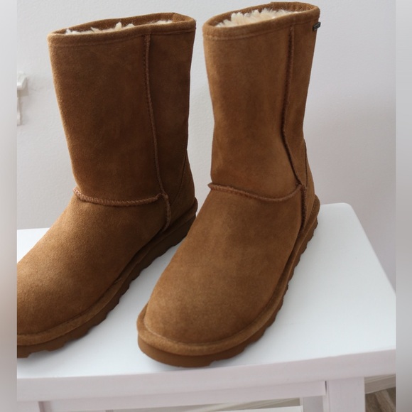 NWOT BearPaw Tan Winter Boots with Cozy Lining Size 9 - Picture 2 of 12